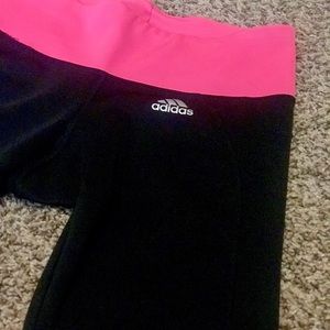 Small adidas crop❤️